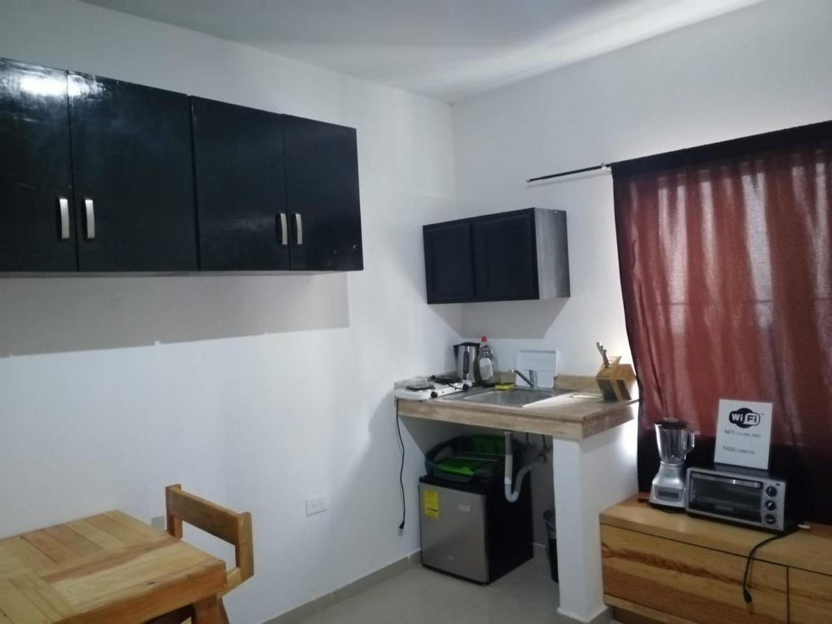 Calle 22 By 770 Apartments Playa del Carmen Exterior photo